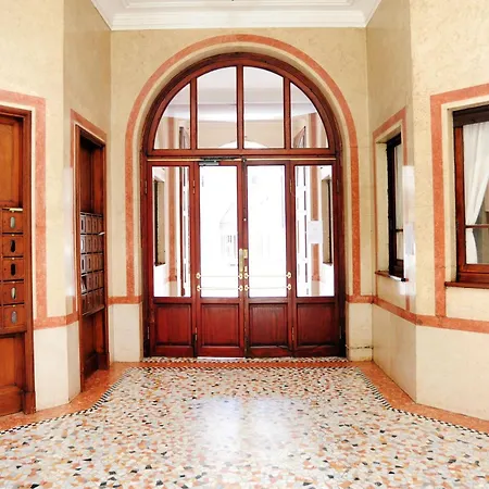 Giovio Duplex * Μιλάνο