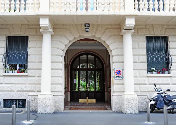 Giovio Duplex Apartment Milan