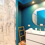 Giovio Duplex דירה *